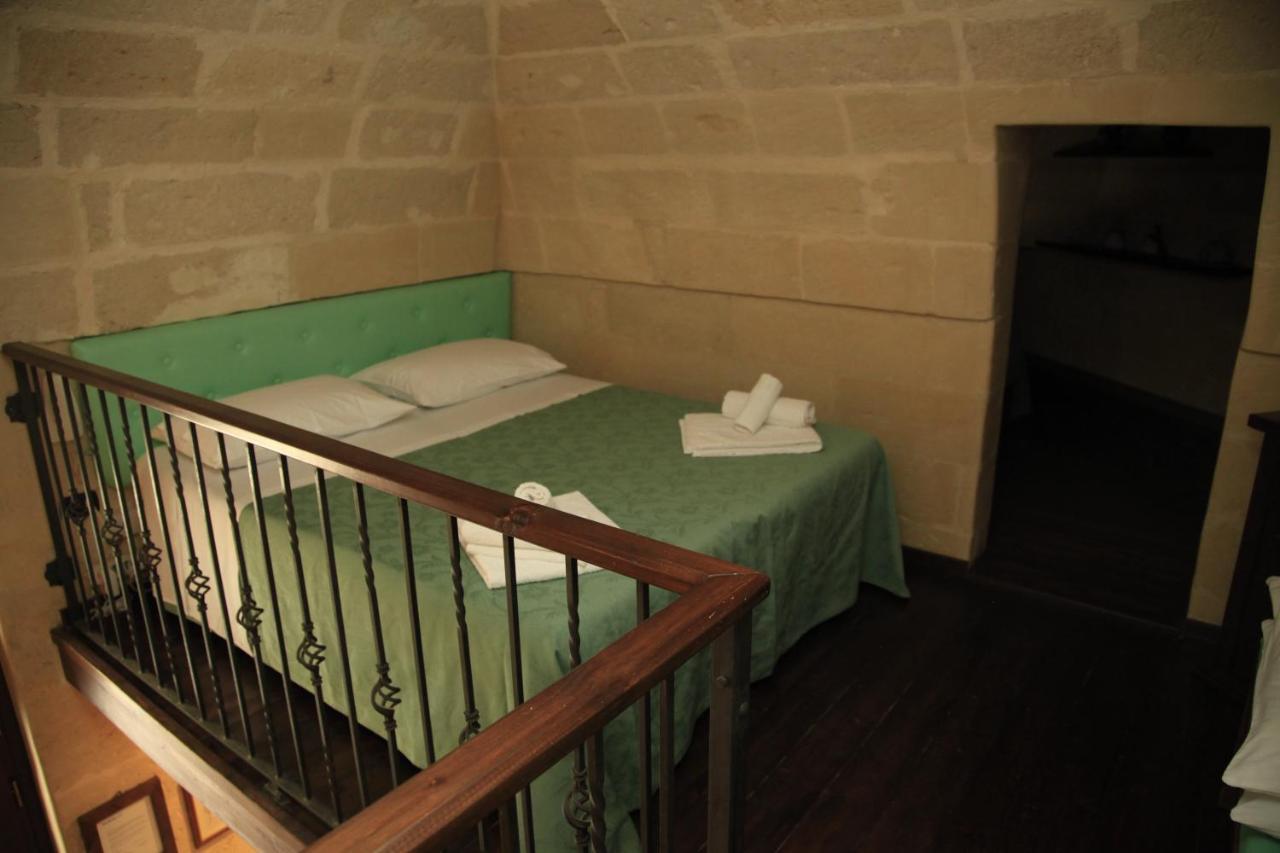 Dimora Dei Figuli Hotell Lecce Rum bild